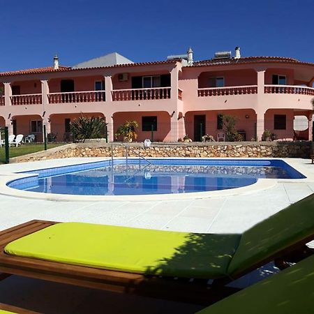 Hotel Vivenda Os Silvas à Odiáxere Extérieur photo