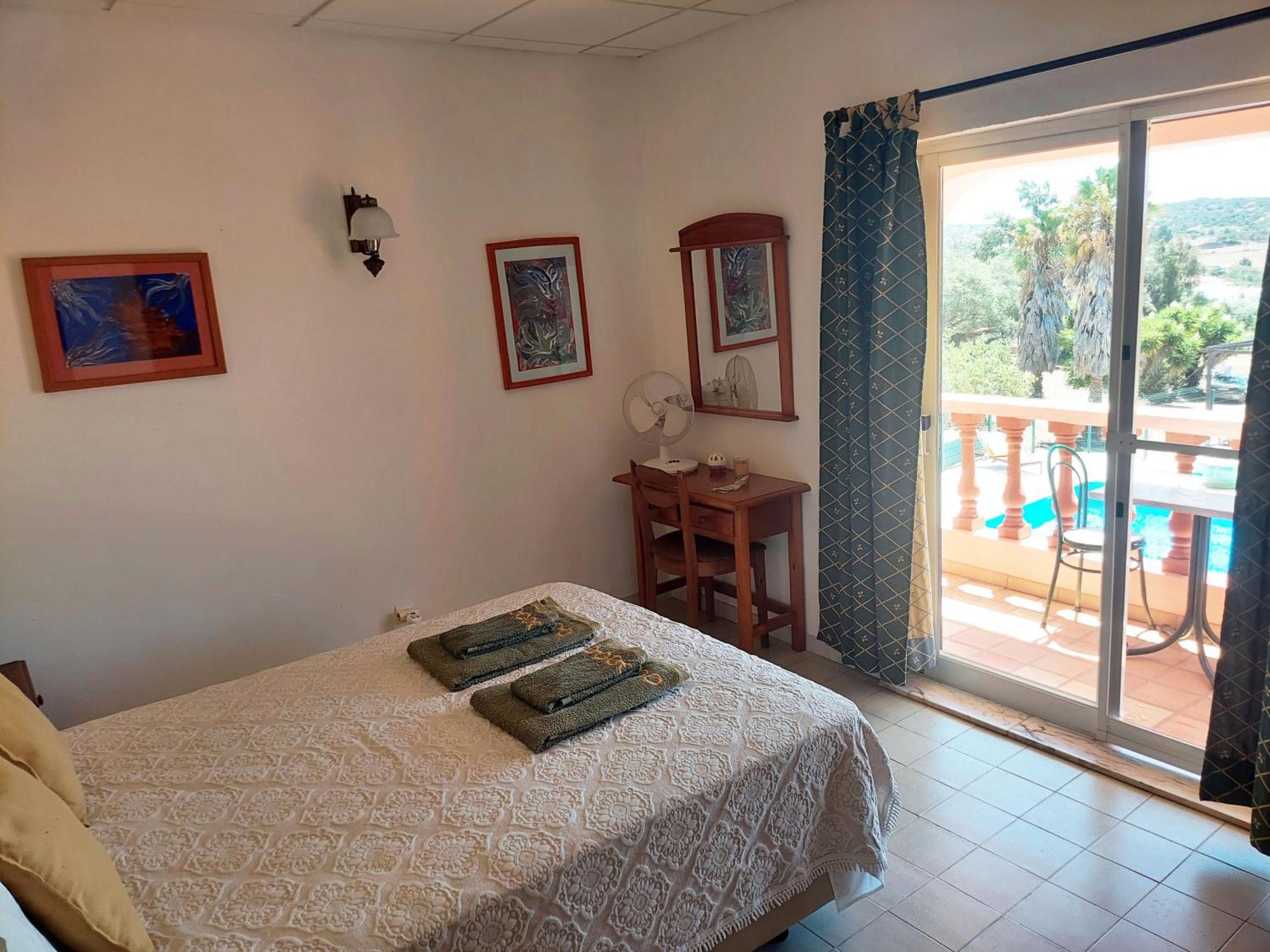 Hotel Vivenda Os Silvas à Odiáxere Extérieur photo